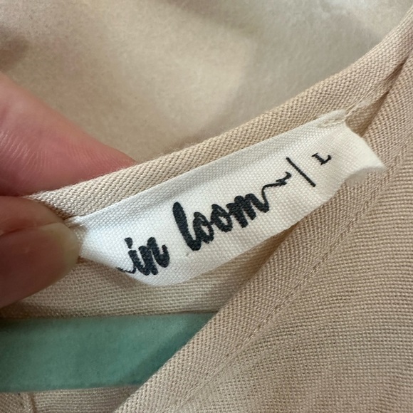 In Bloom Cream and Floral Blouse, Size Large, 3/$25 - Picture 3 of 5